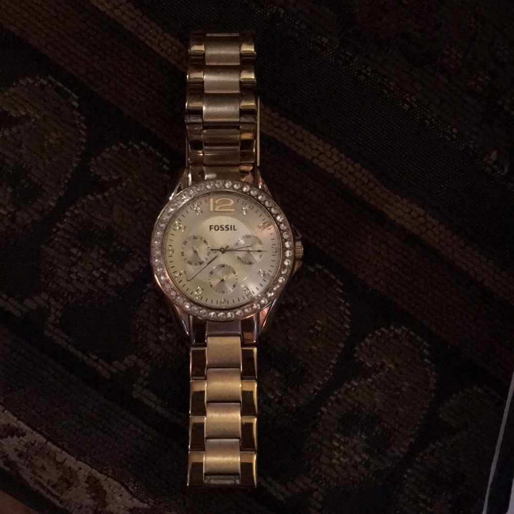 Fossil watch